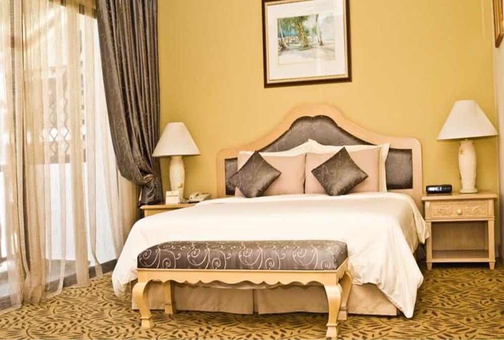 Mines Resort